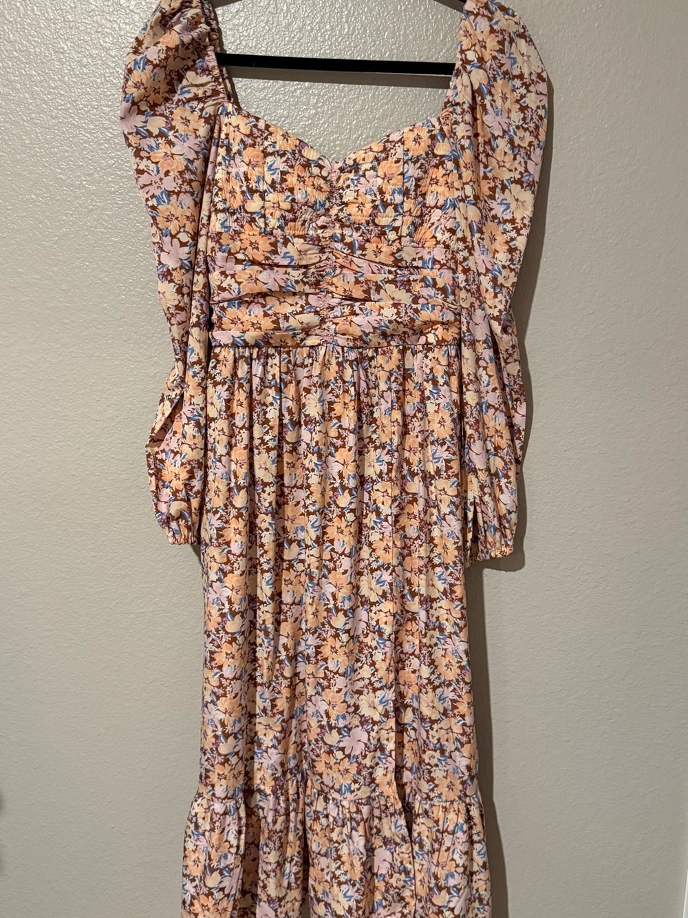 Peach Floral Long-Sleeve Maxi Dress with Puff Sleeves